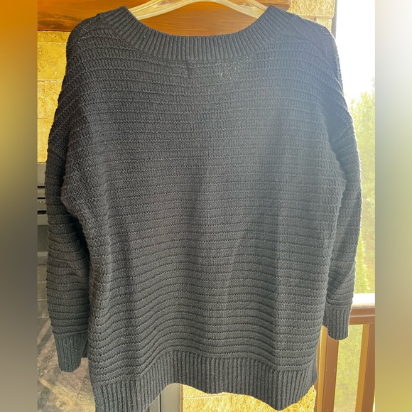 Old Navy Tunic-Length Textured Sweater - Picture 3 of 4